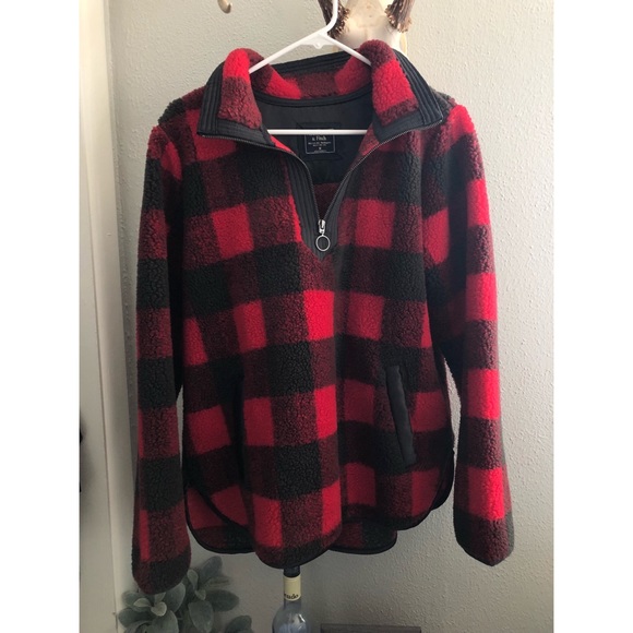 Abercrombie & Fitch Sweaters - Abercrombie & Fitch Sherpa Half Zip Pullover